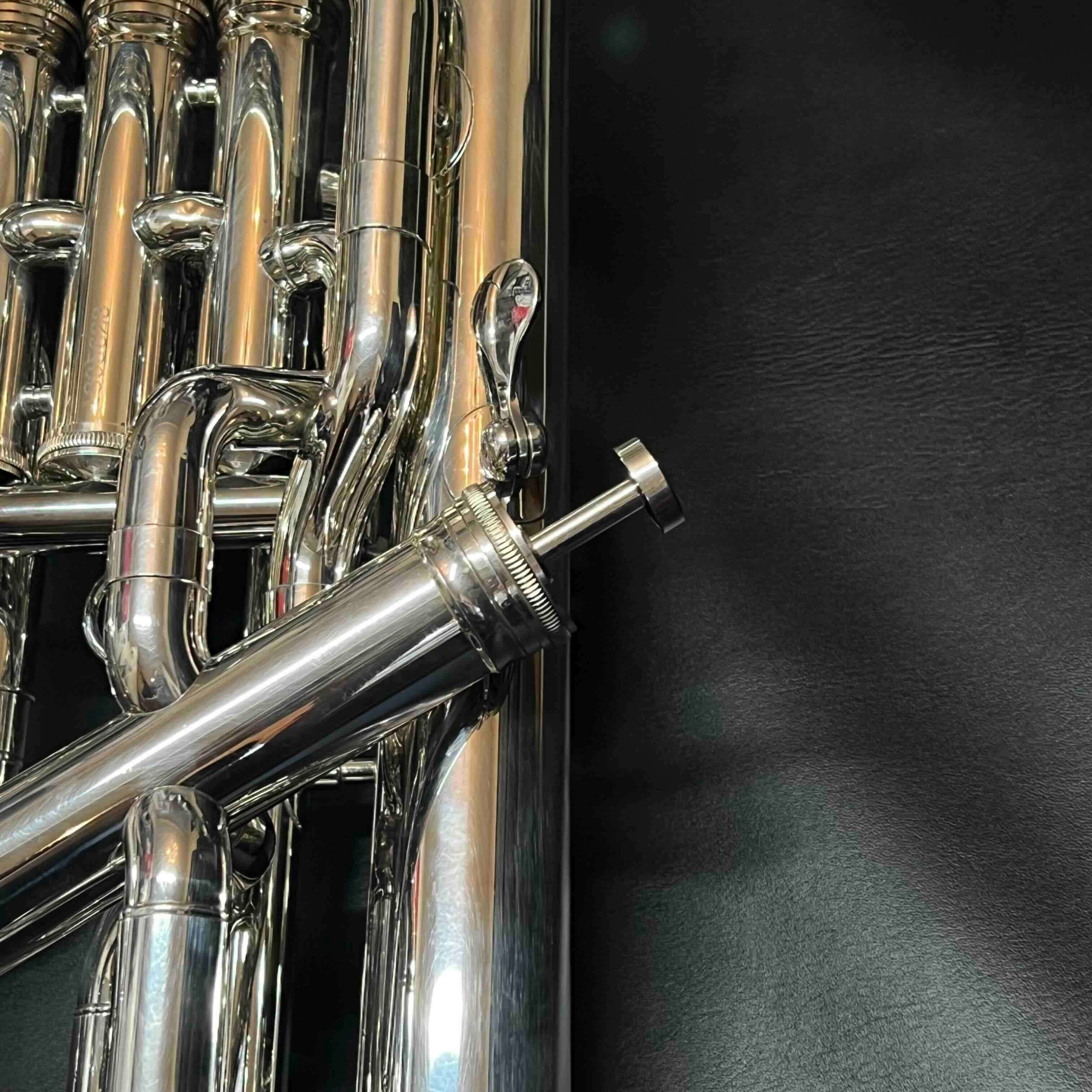 非売品】響けユーフォニアム バインダー 非売品】響けユーフォニアム